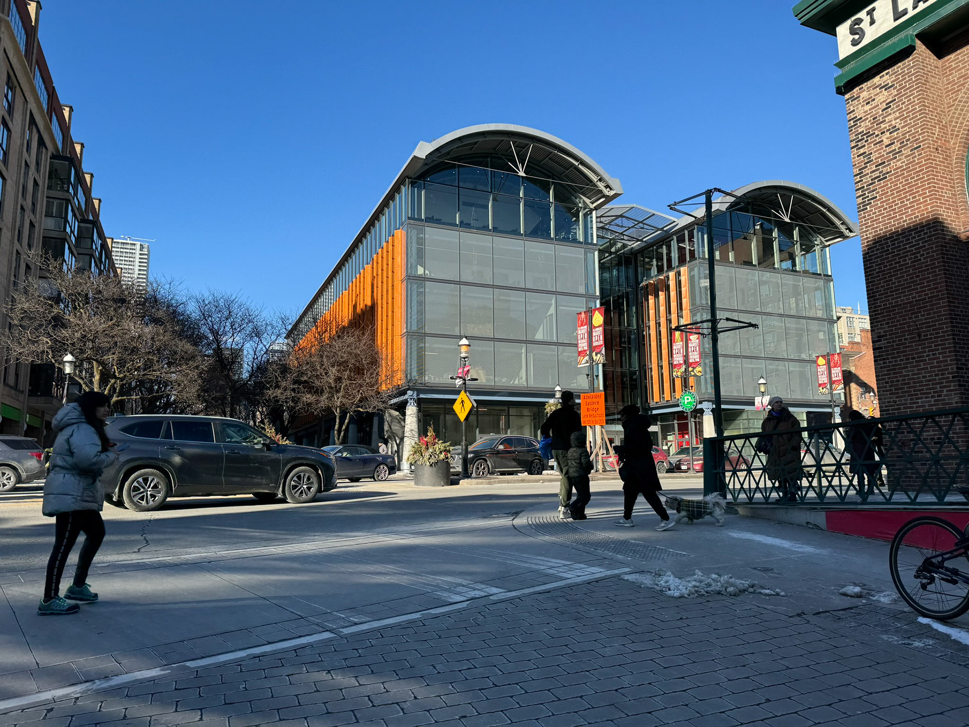 The twin structures that make up the new market