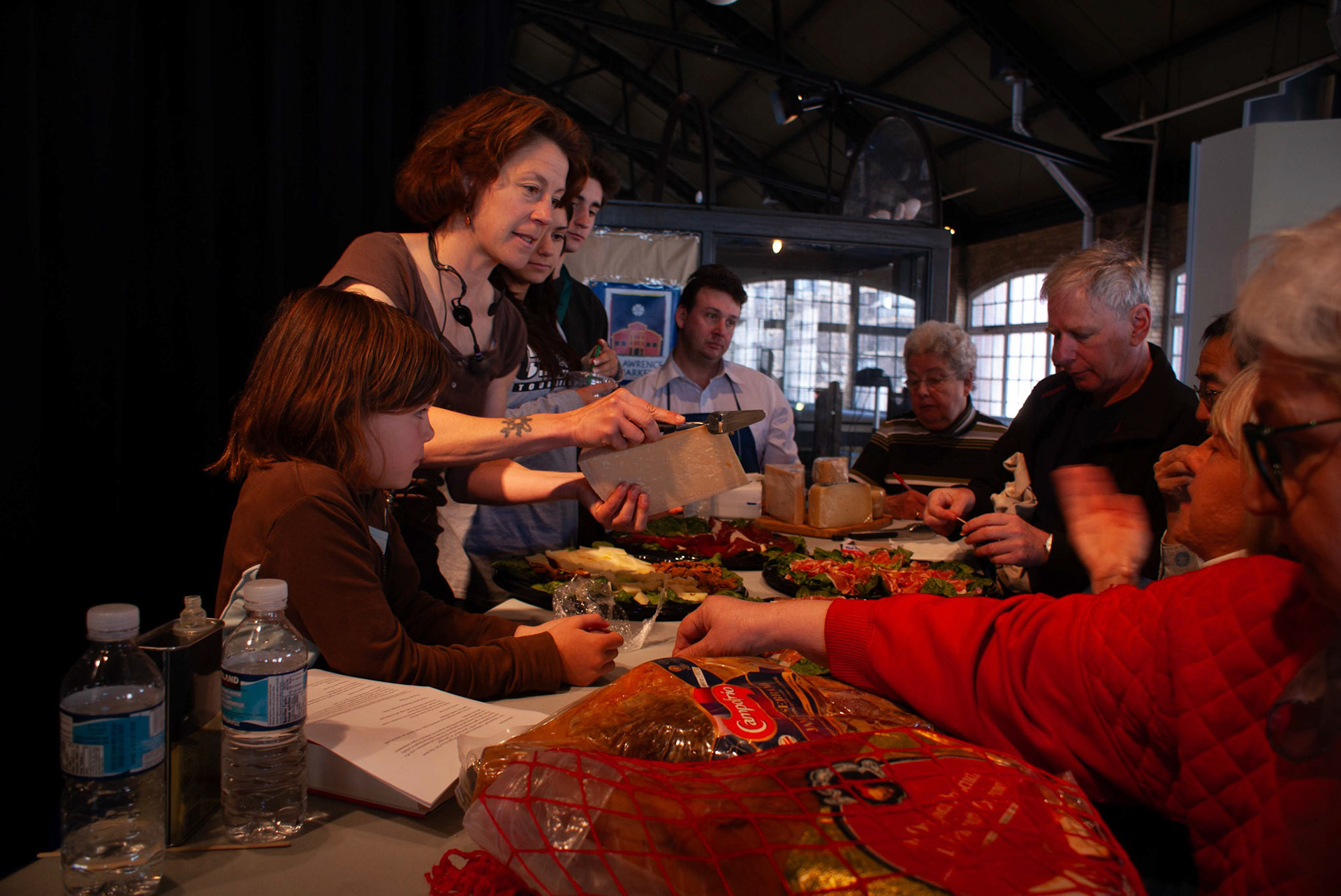 cometothemarket@gmail.com