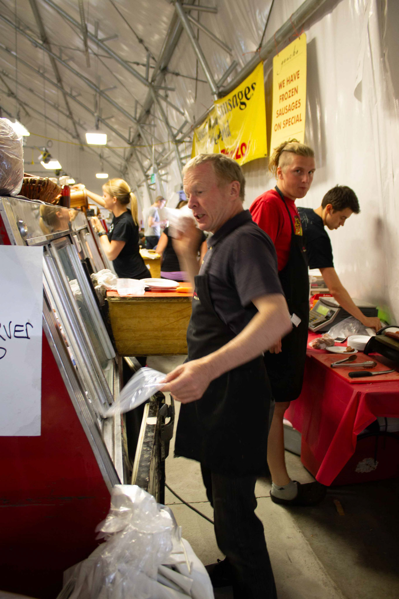 cometothemarket@gmail.com