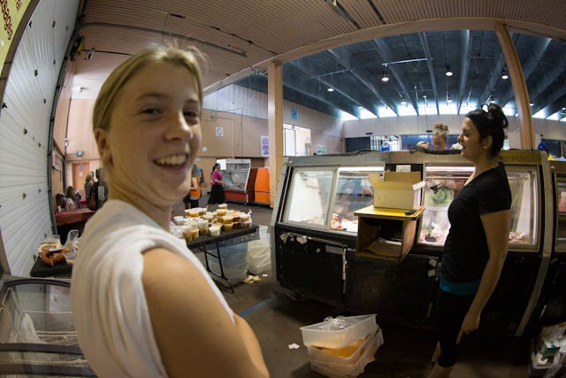 cometothemarket@gmail.com