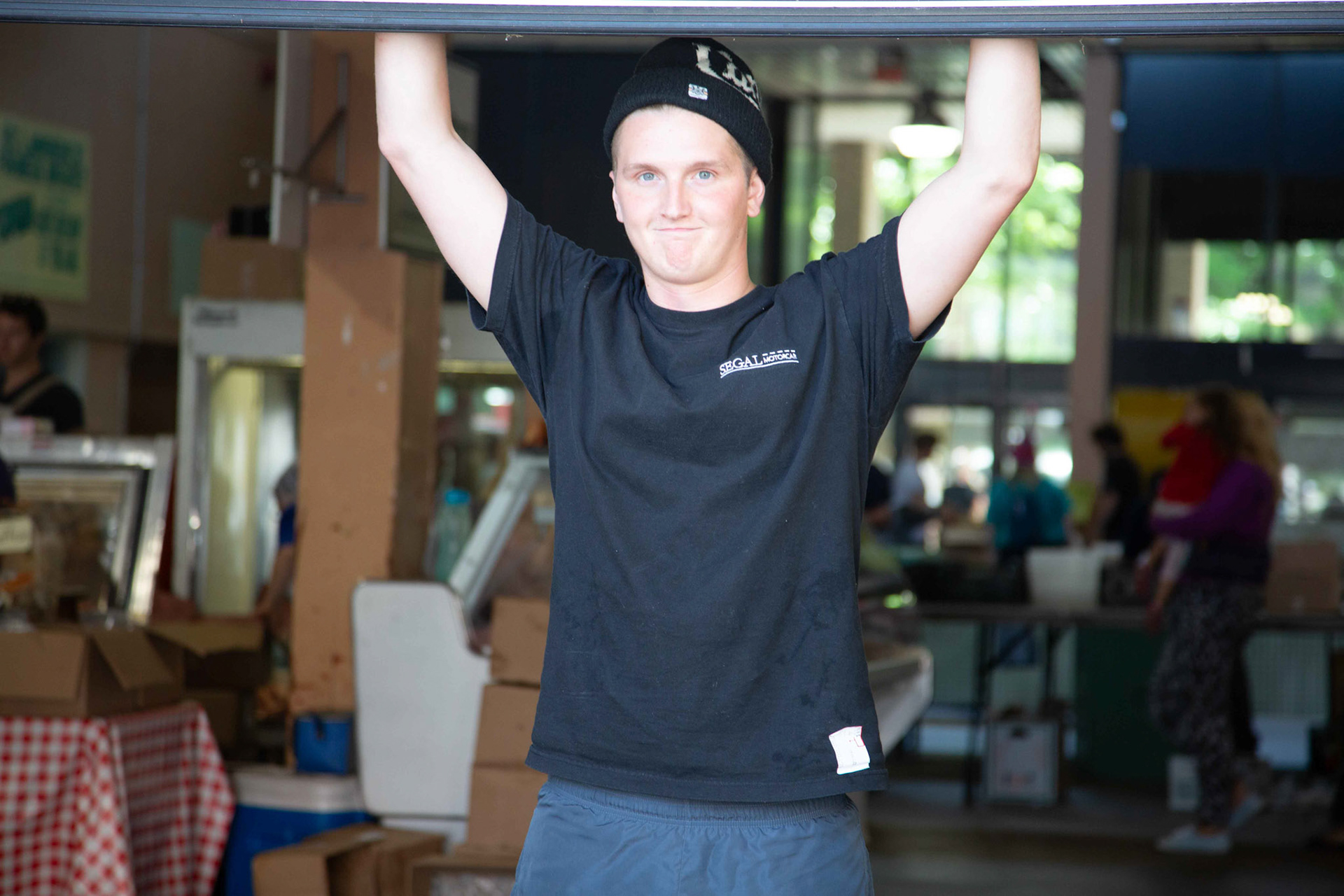 cometothemarket@gmail.com