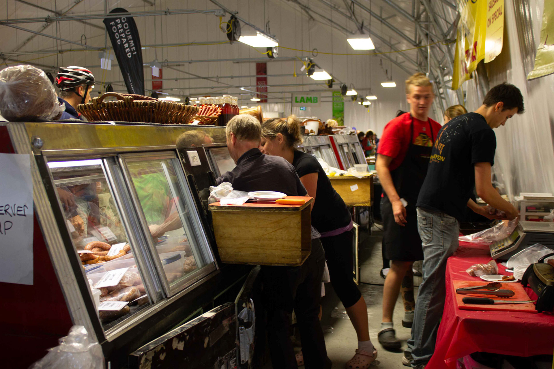 cometothemarket@gmail.com