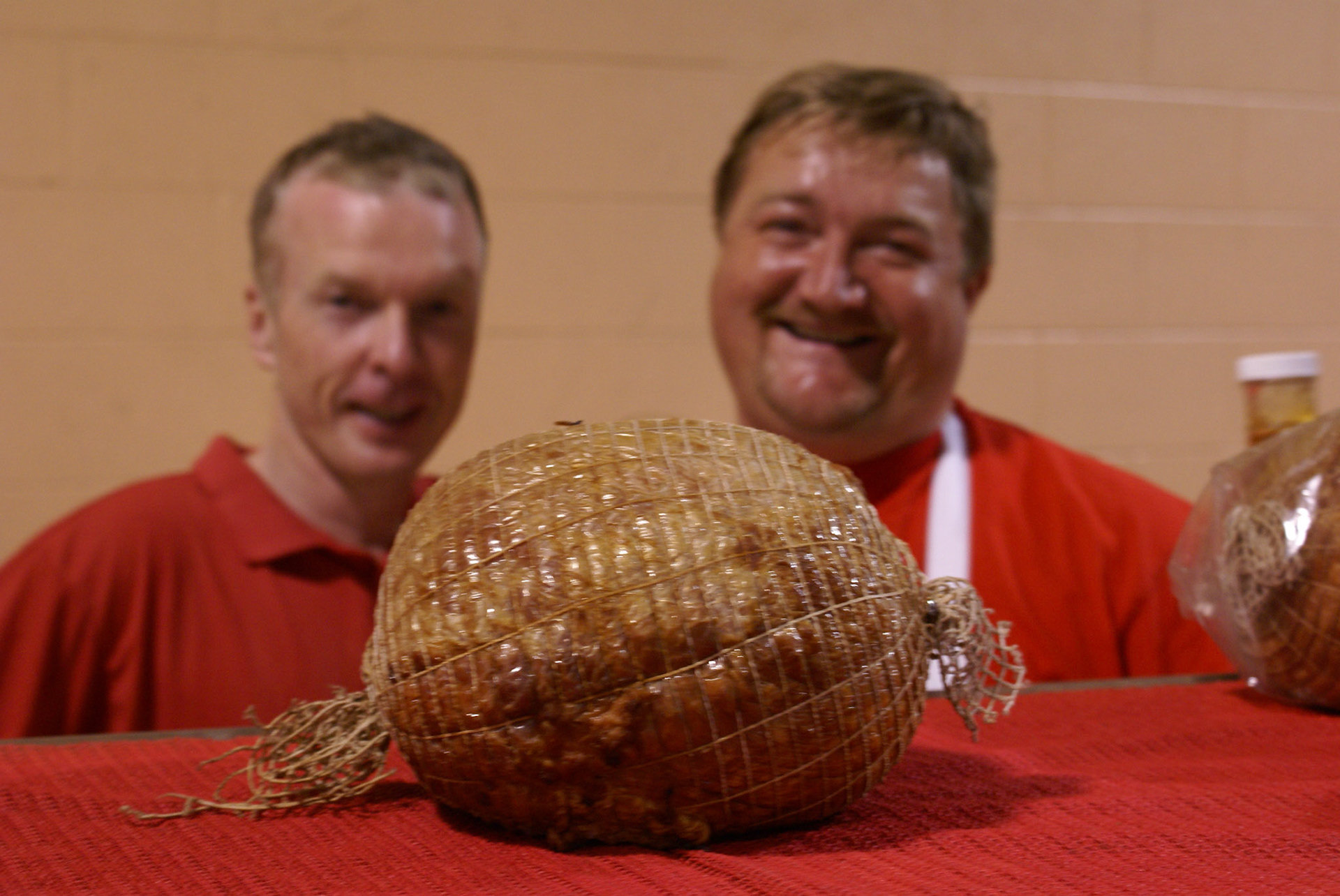 cometothemarket@gmail.com