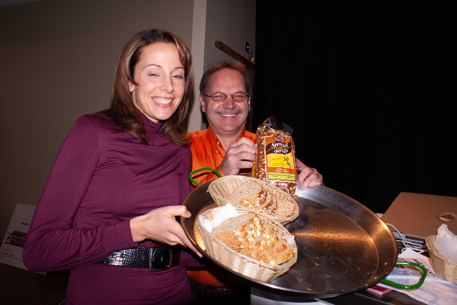 cometothemarket@gmail.com