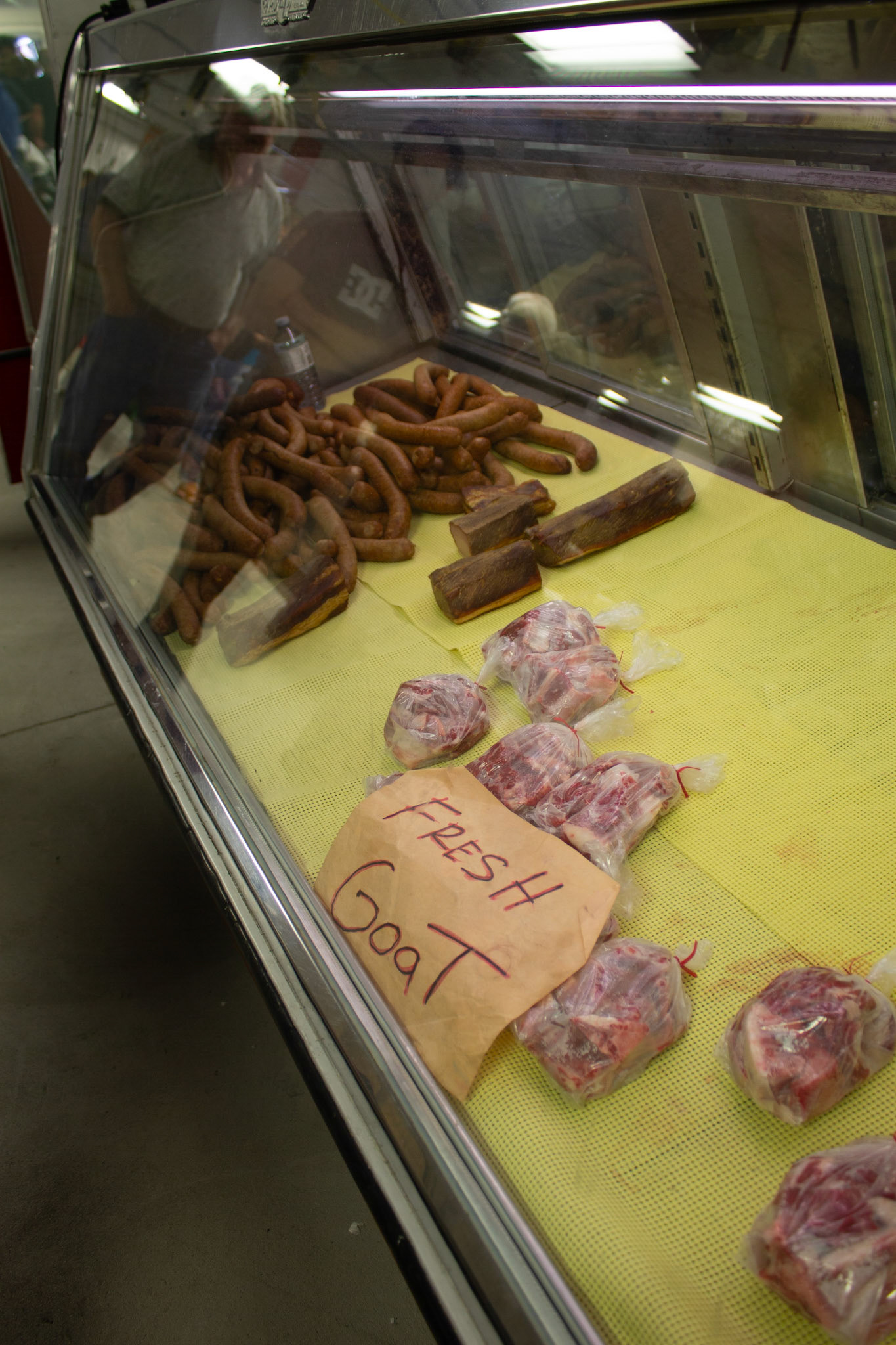 cometothemarket@gmail.com