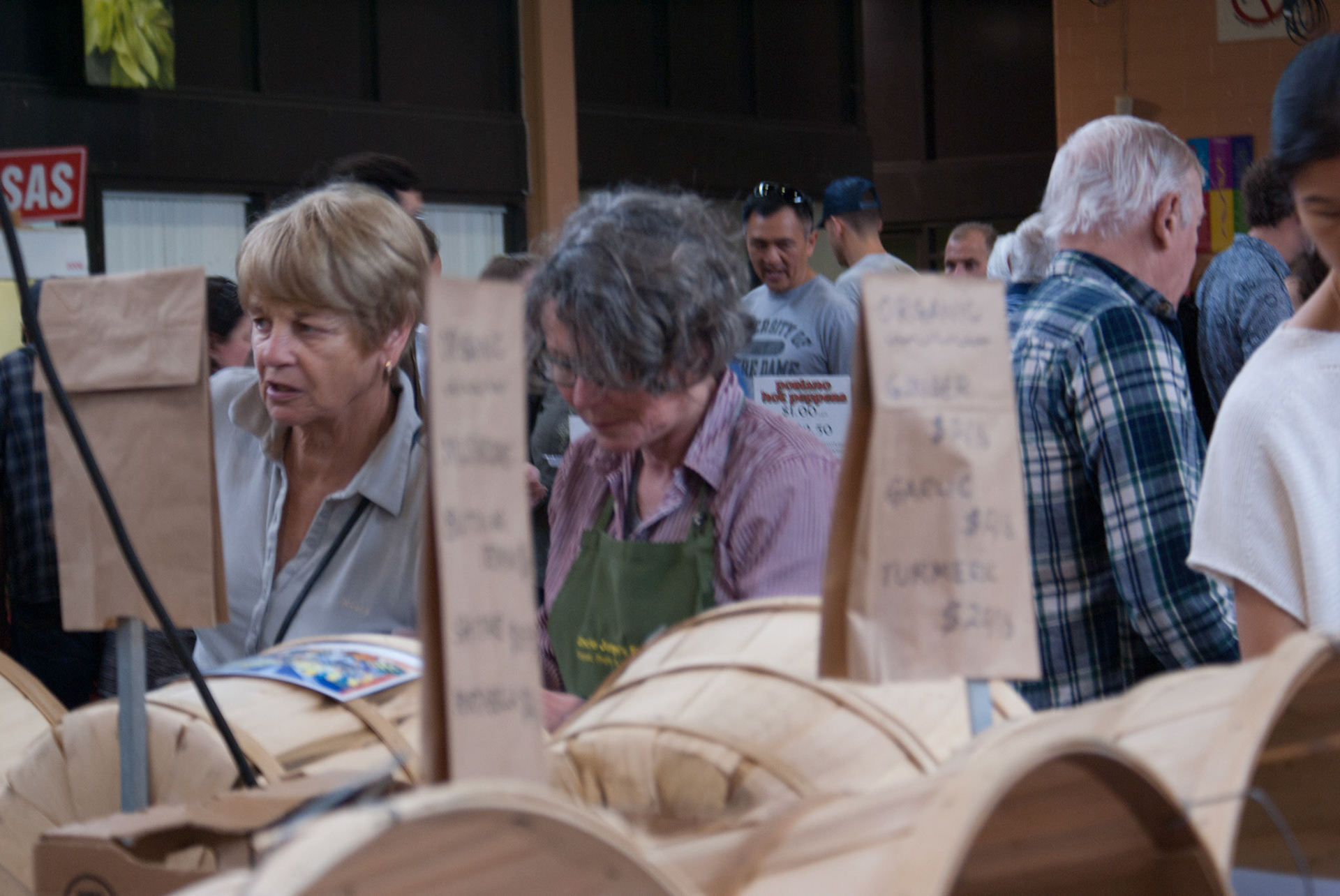 cometothemarket@gmail.com