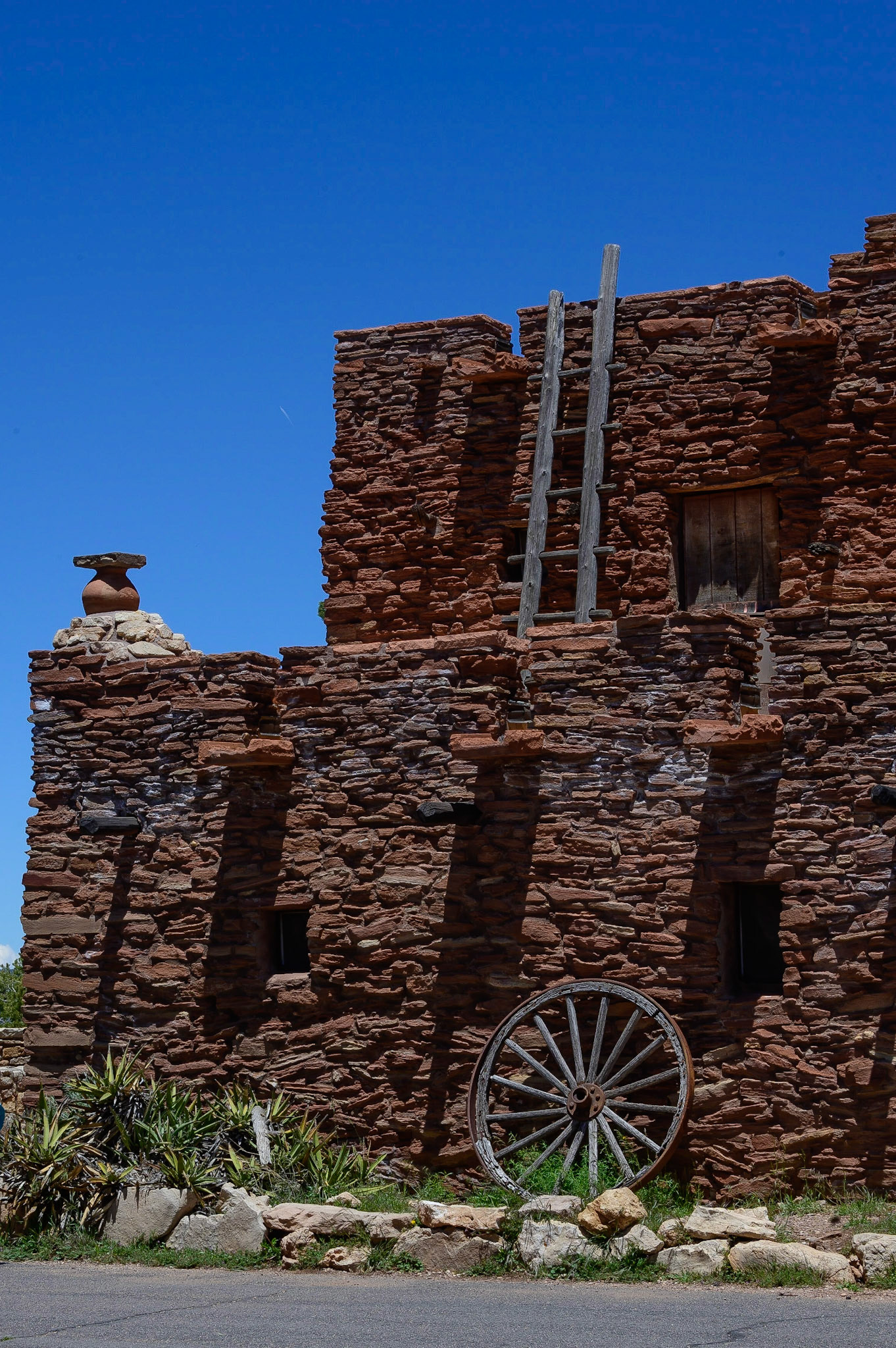 The Hopi House - Grand Canyon
