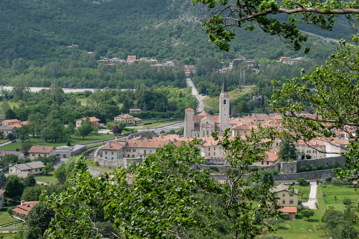 Vista di Venzone dalla chiesa di Santa Caterina