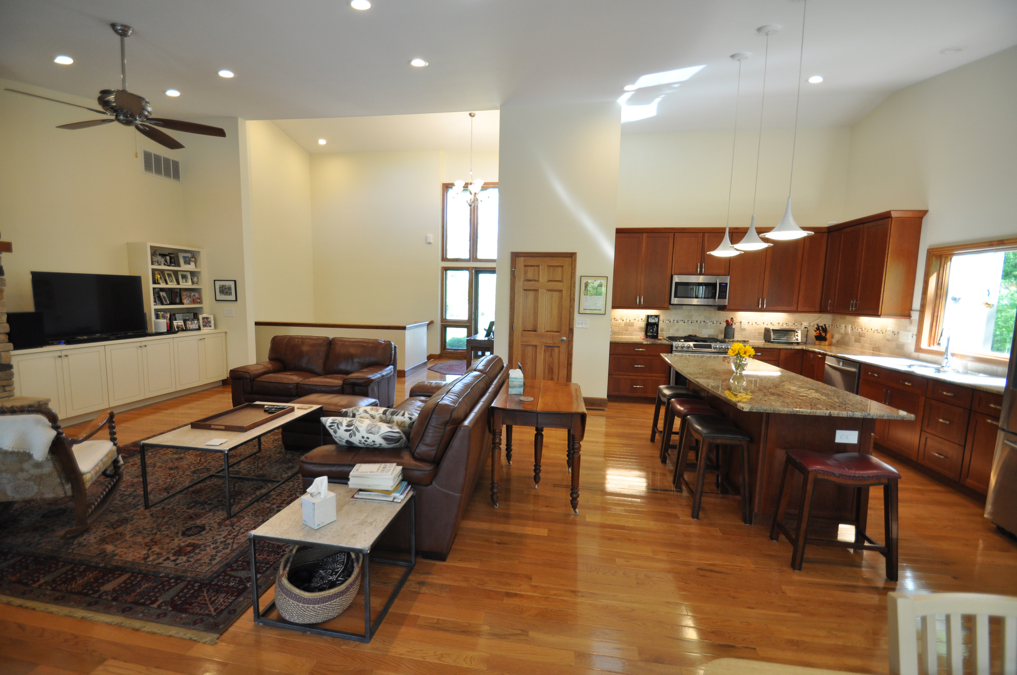 LIVING/KITCHEN/FOYER