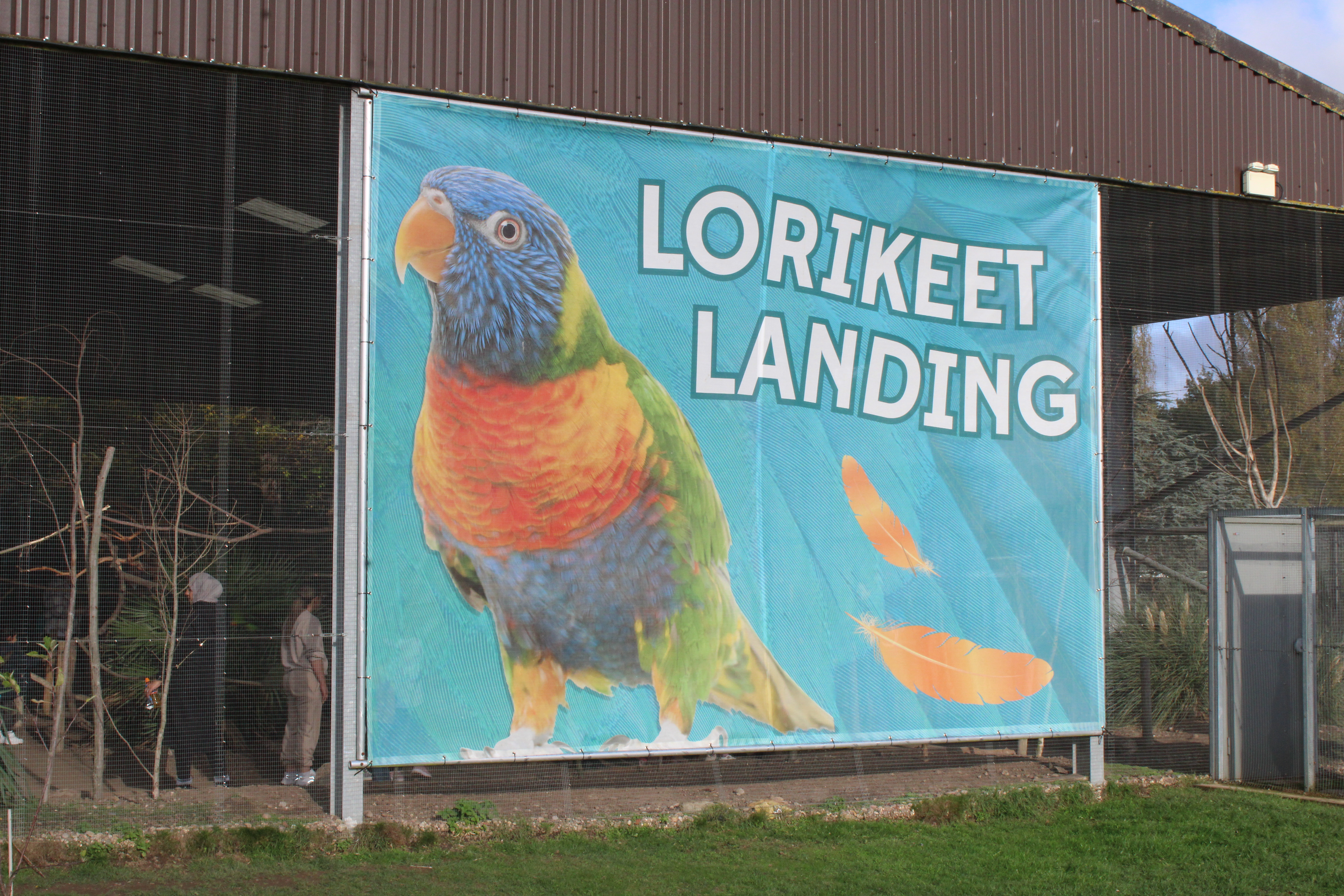 Large Enclosure Banner