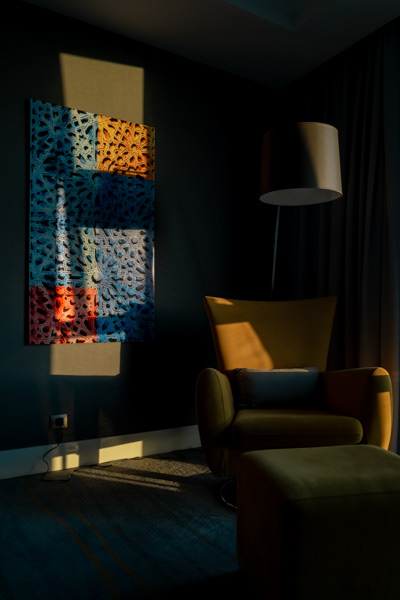 Warm Light & Hard Light