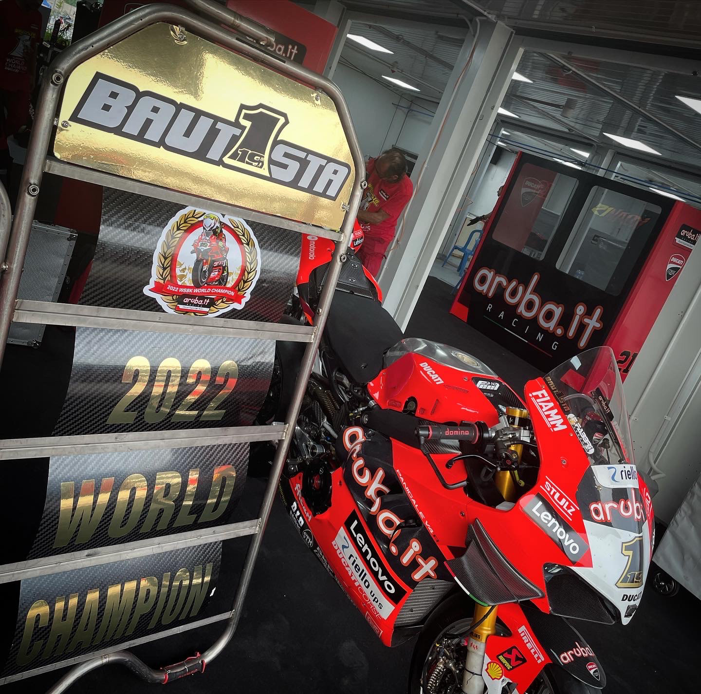 Illustration used on the pit board to celebrate winning the World Championship