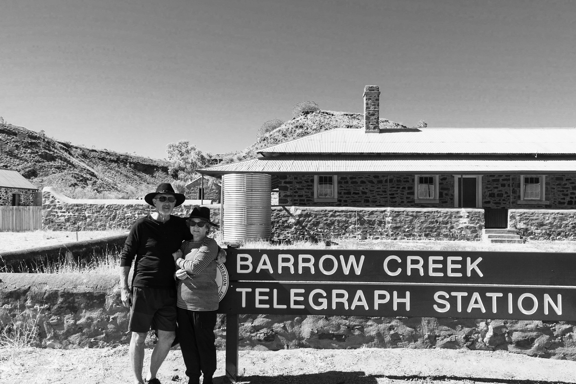 Barrow Ck .........we drop into the Historic Overland Telegraph Station