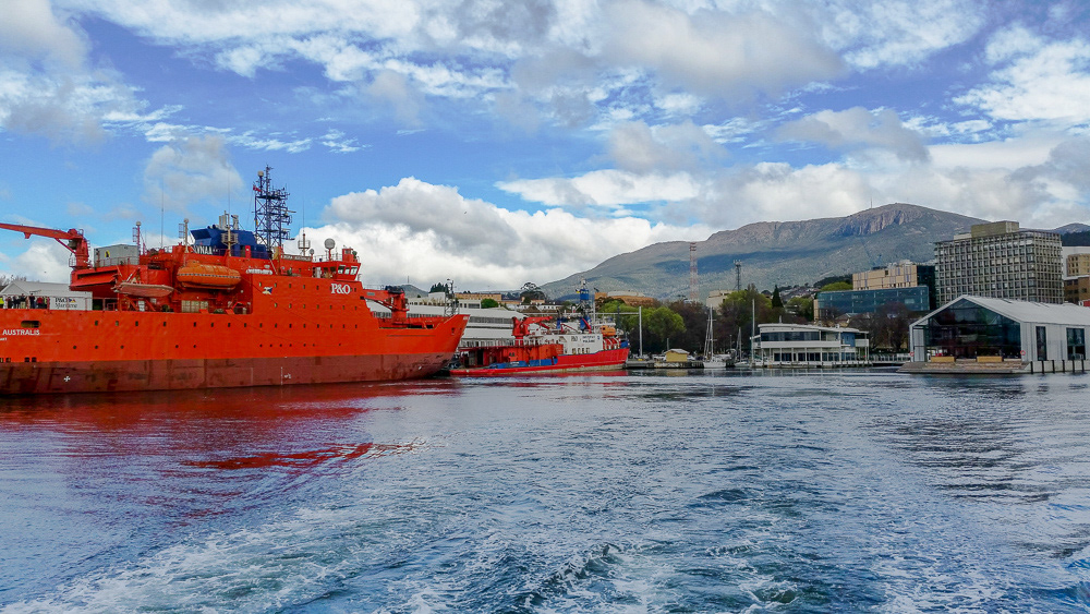 Research ships at the Battery Point Wharves adjacent the Antarctic .Cooperative Research Centre.