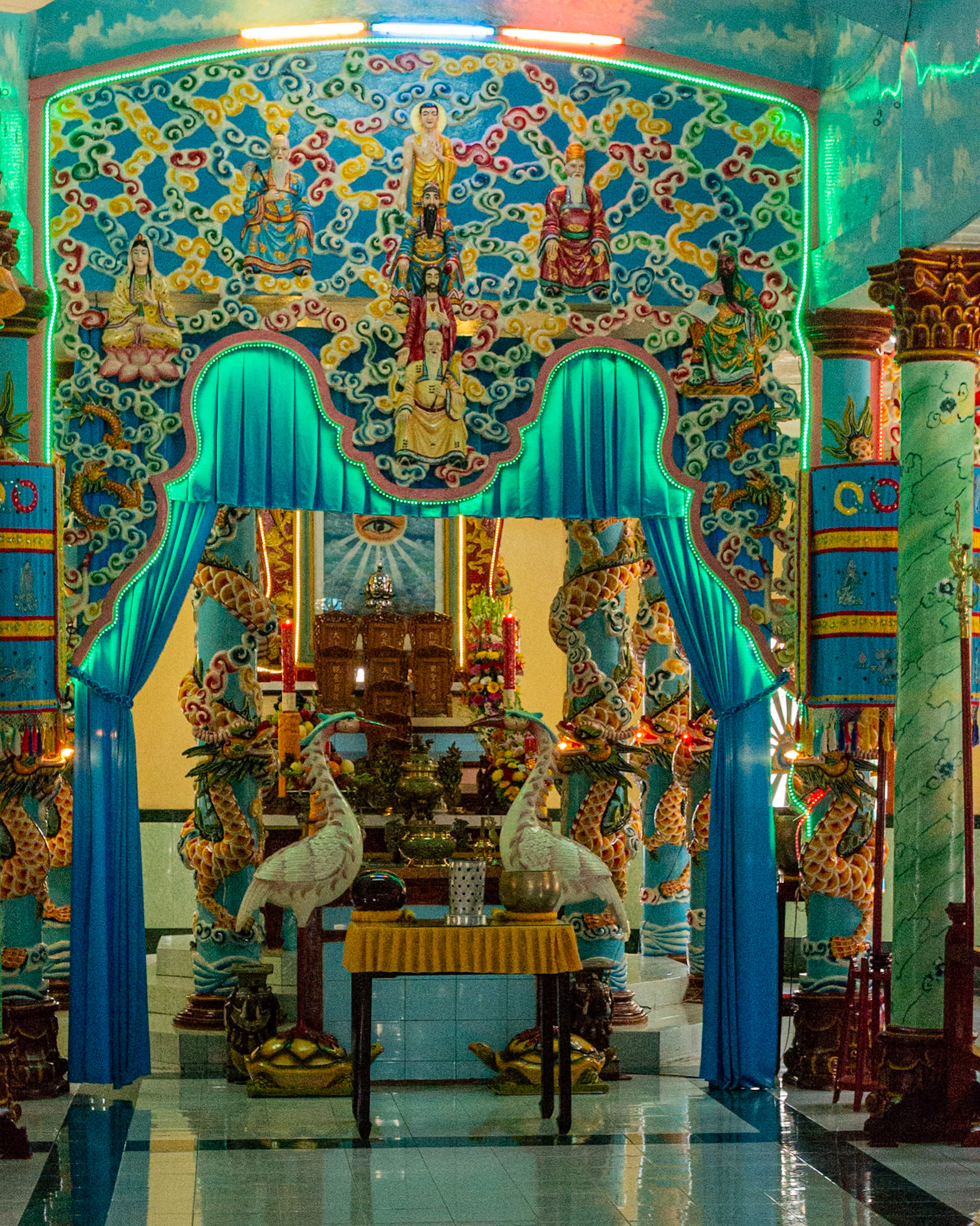 IInside the Cao Dai temple various animals are depicted in the sculptures, designs, and paintings.