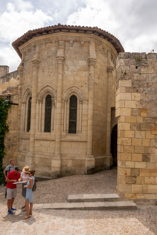Trinity chapel, built in the 13th century and dedicated to Saint-Emilion.