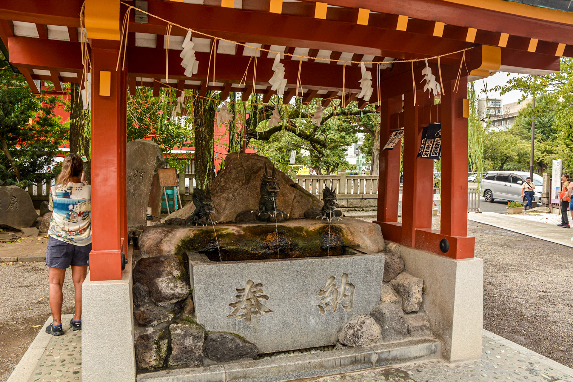 Dragon water fountain at Asakusa shrine.
