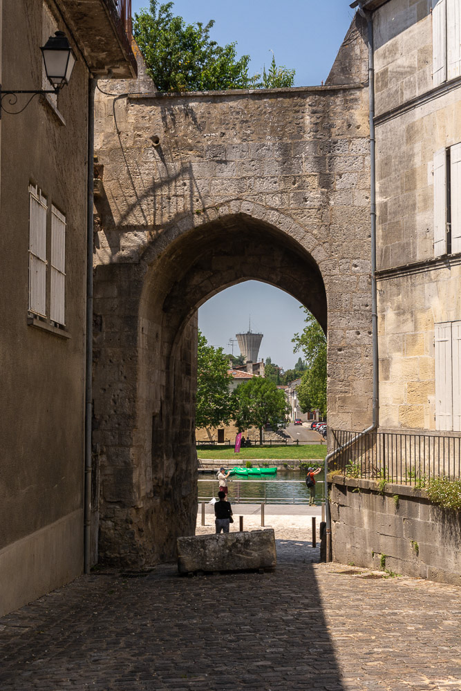 Looking through Porte Saint Jaques to the Charente River and beyond.