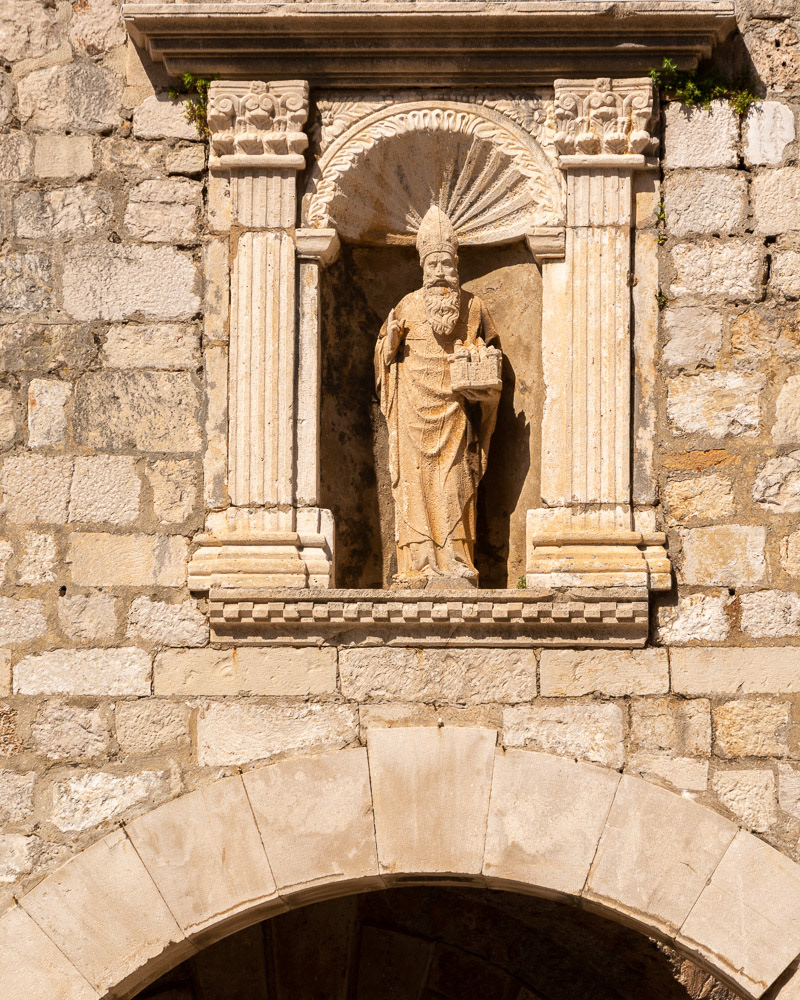 Statue of Sveti Vlaho, the patron saint of Dubrovnik above Ploce Gate.