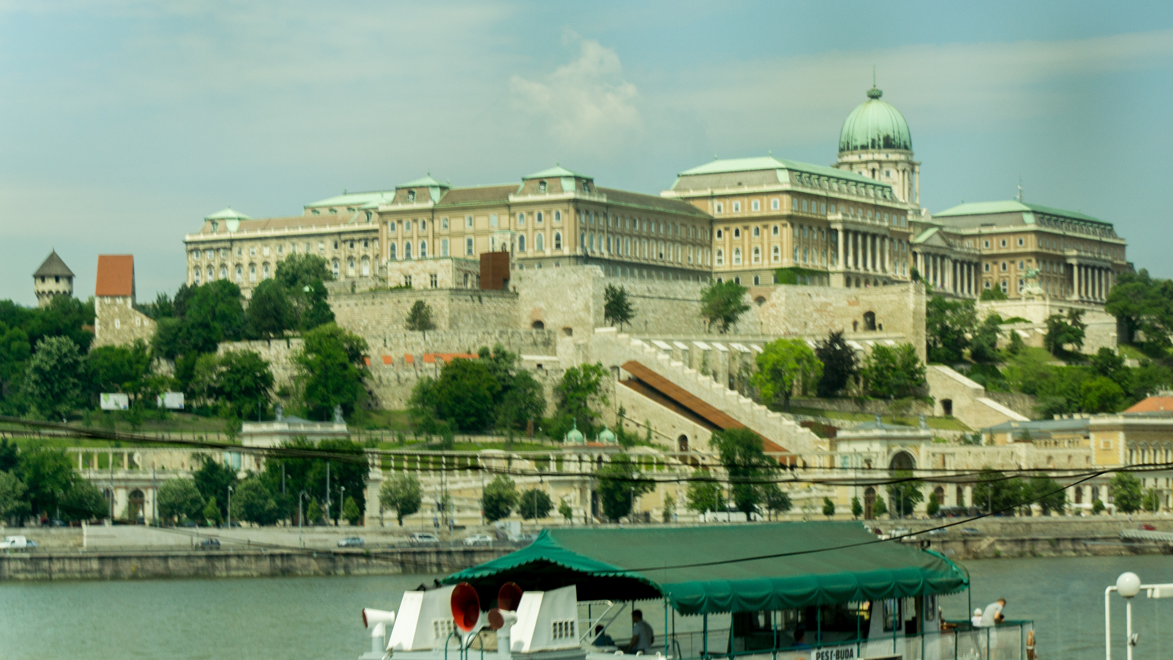 Buda Castle on the southern tip of Castle Hill is the historical palace complex of the Hungarian kings.