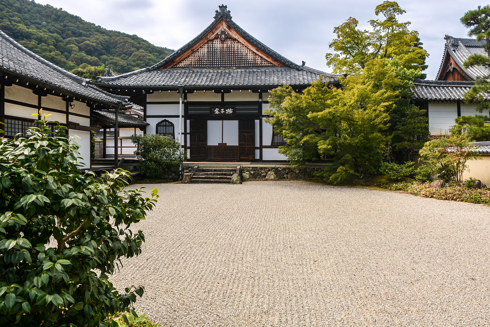 Tenryu-ji Temple, meticulously raked gravel Zen Garden.