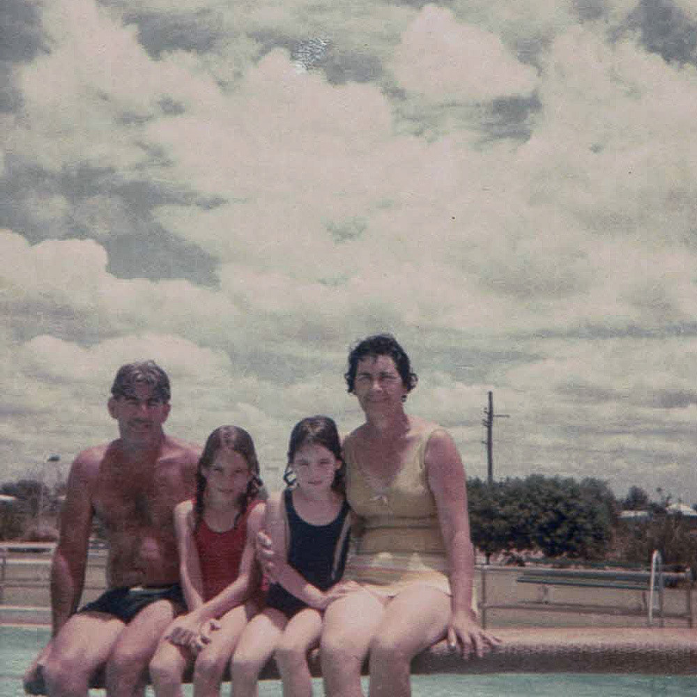 Bill, Julie, Leanne and Pat - Emerald 1967