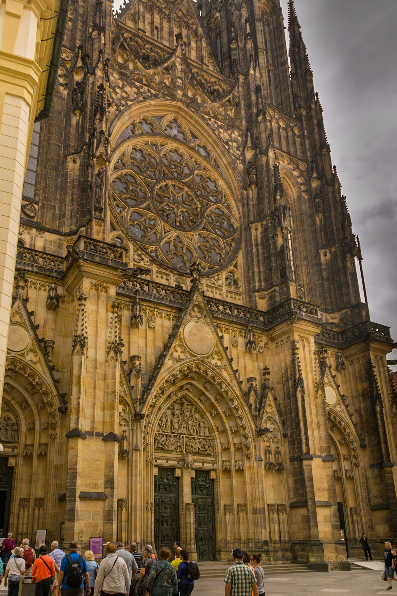 The main entry portal and western facade of St Vitas Cathederal