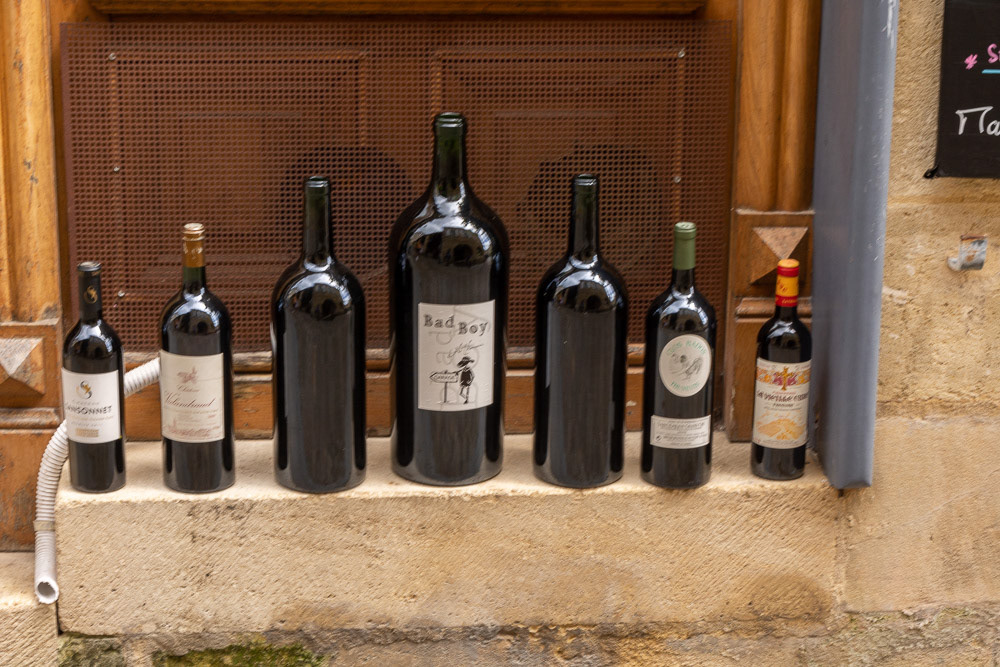 Saint Emilion is one of the four Bordeaux wine regions, and produces some of the very finest wine in the world. It is also has the world's number 1 vineyard dating back to Roman times.