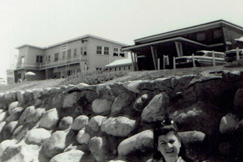 Cheryl at Emu Park Beach 30-10-70
