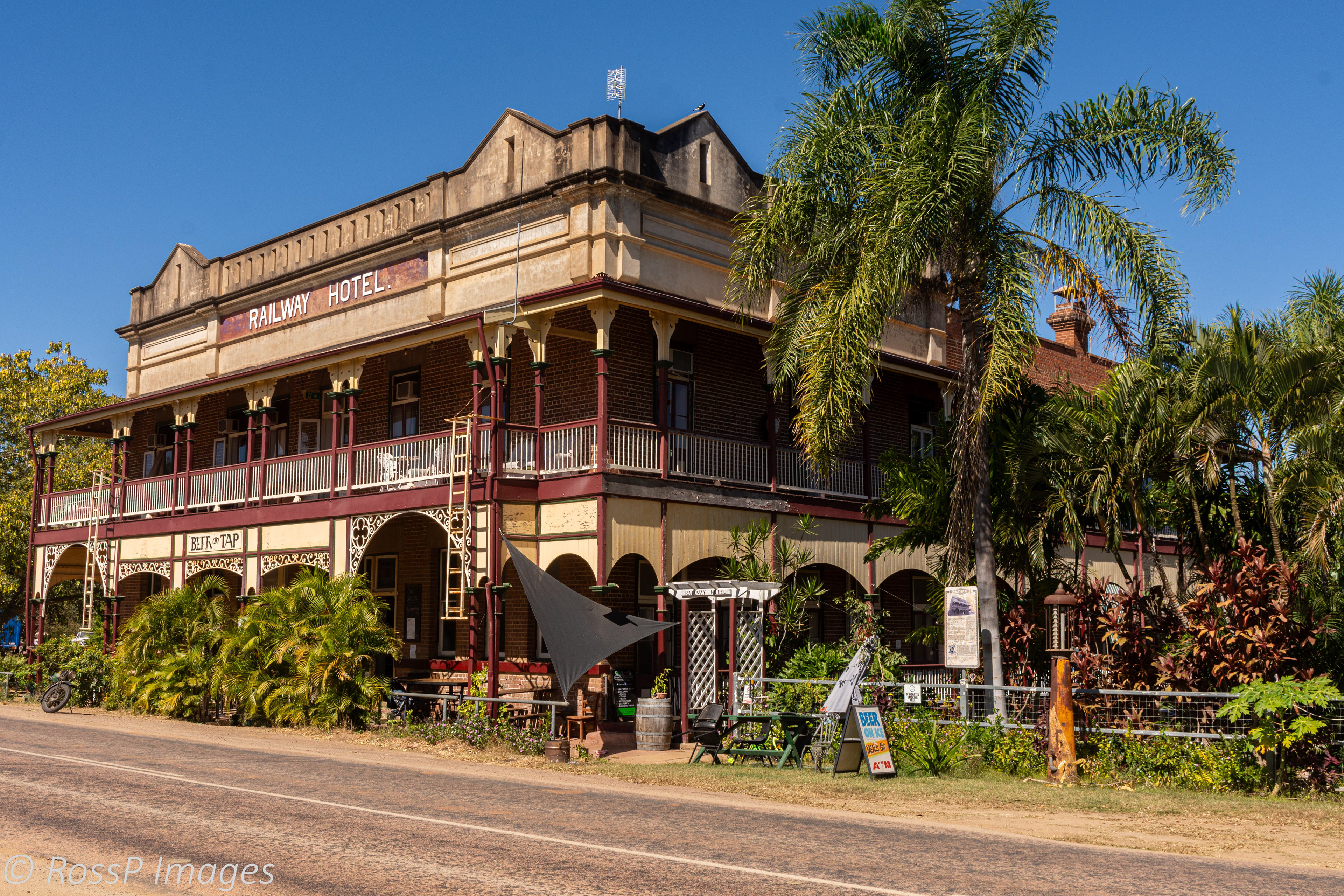 Railway Hotel, Macrossan St Ravenswood - one of the only two remaining out of 48 hotels originally operating during the gold rush era (many reputedly being little more than brothels).