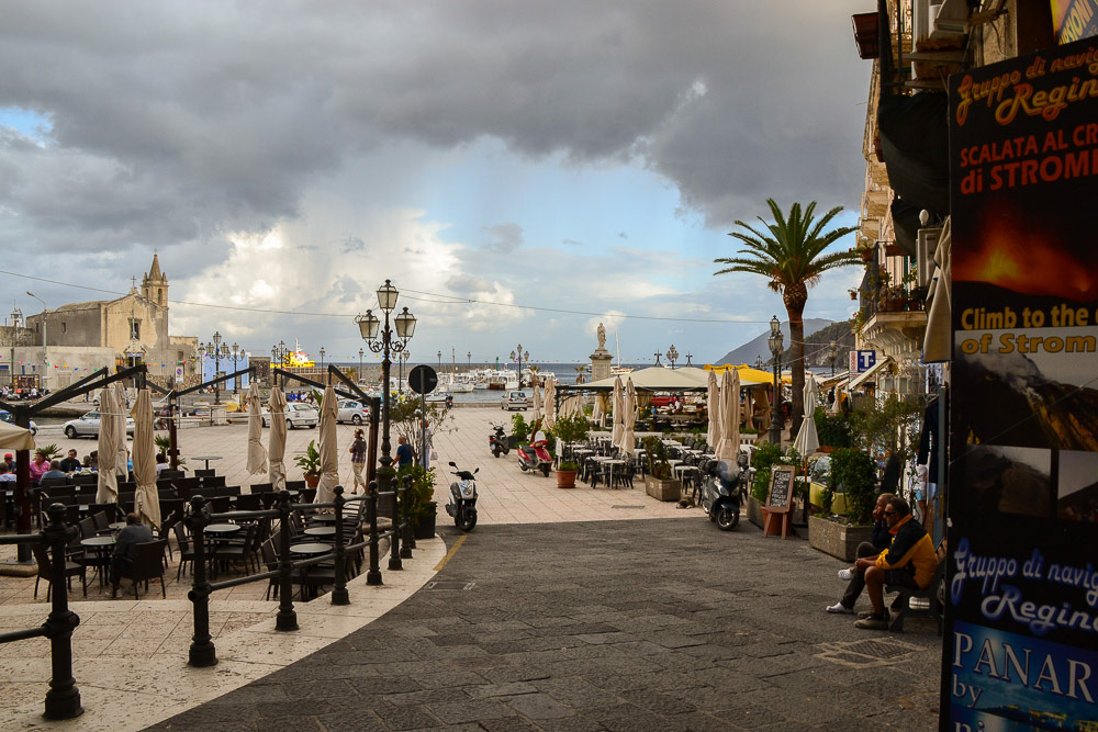 Piazza Marina Corta overlooking the small harbour.