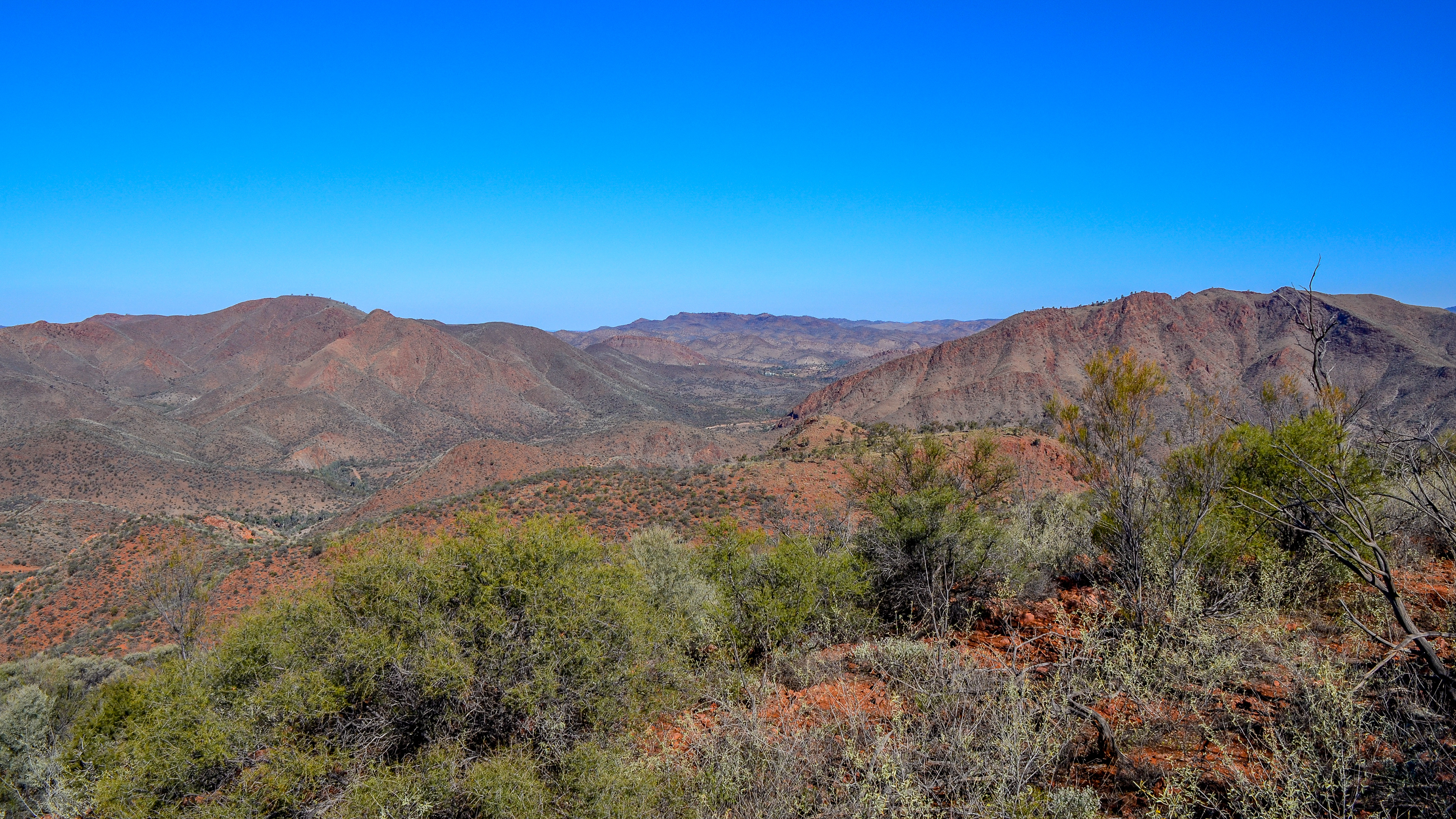 Rugged wilderness as far as the eye can see as we commence our journey.