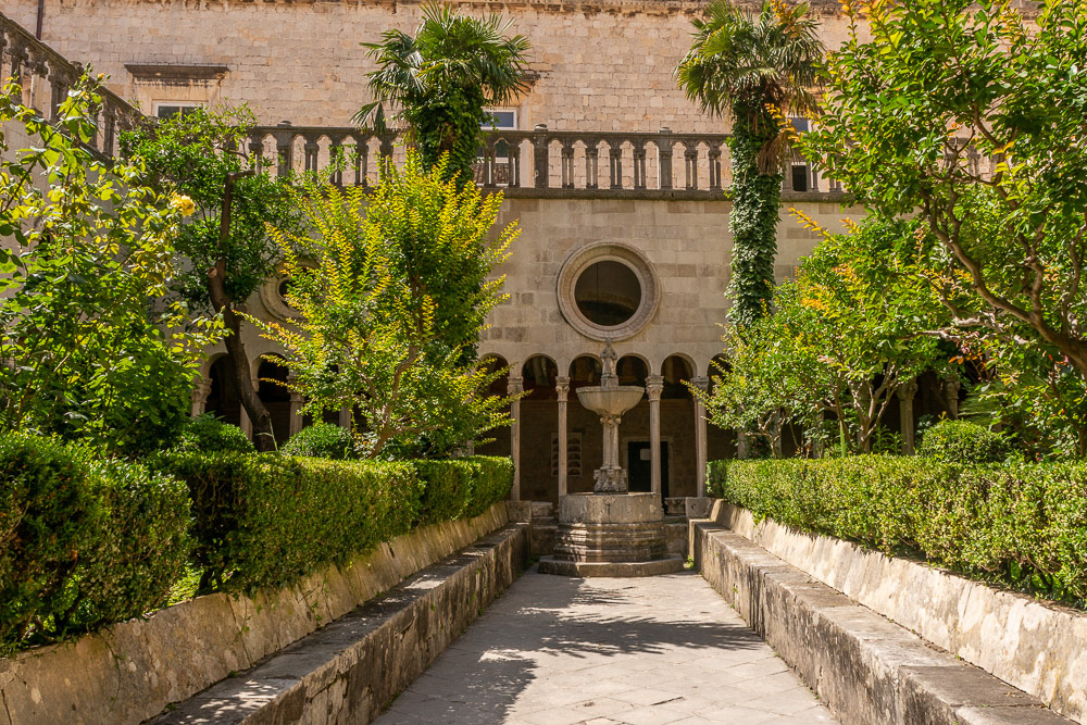 The central courtyard of the Franciscan Monastry.