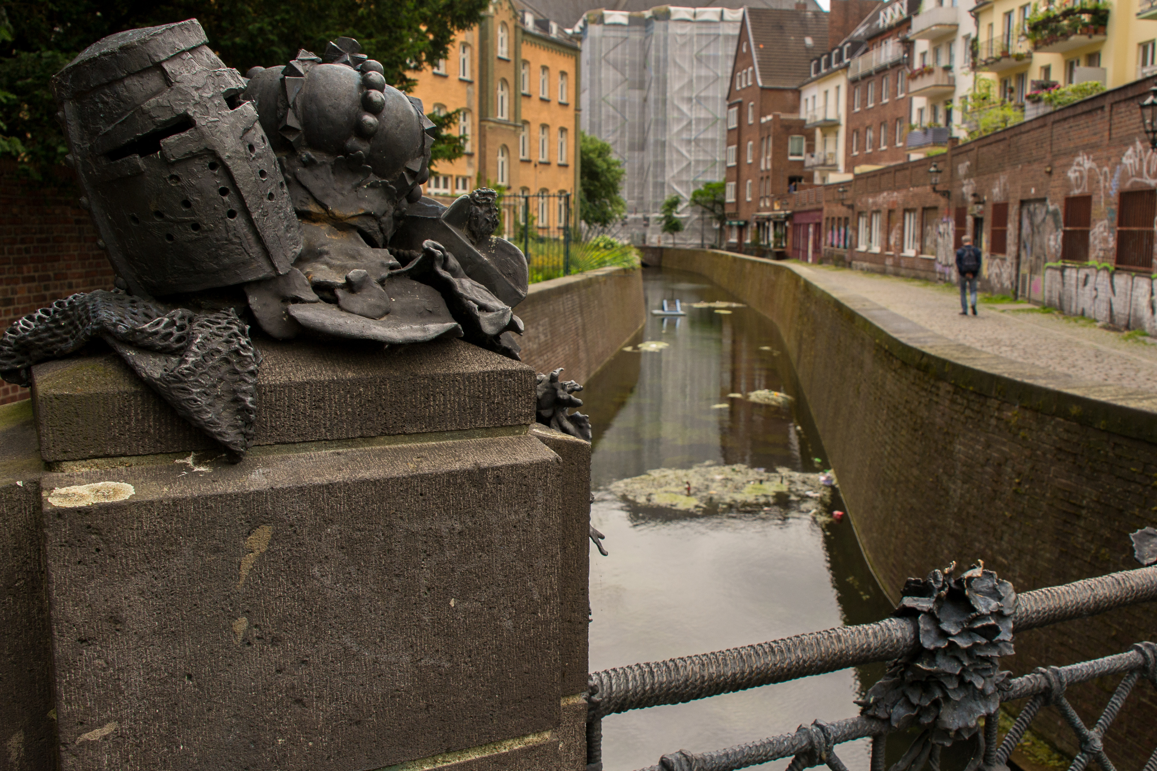 Canal beside the Stadterhebungs monument