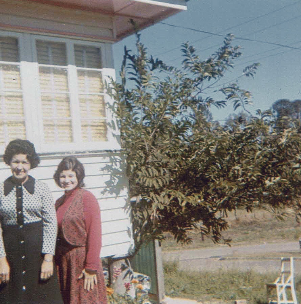 Cheryl with Pat - Aug 71