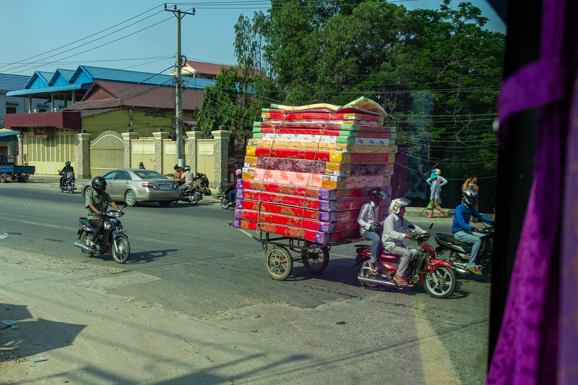 Beds-r-us mattress delivery?