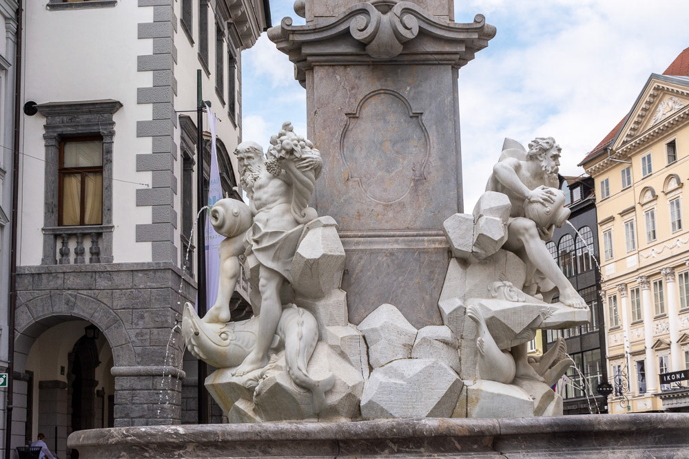 The Robba Fountain - The fountain consists of three male figures with jugs, supposedly represent the gods of the three rivers of Carniola: the Ljubljanica, Sava and Krka.