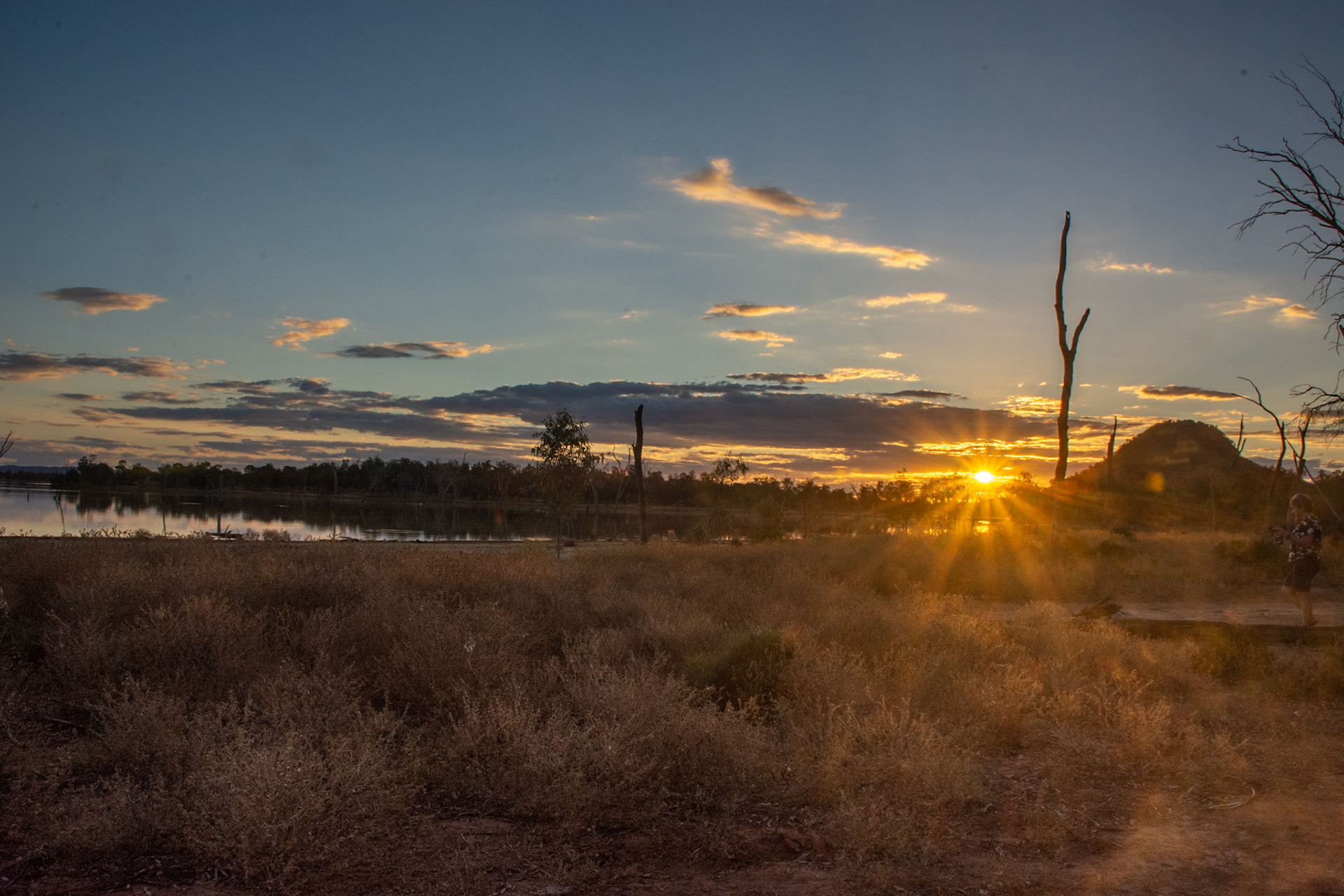 Sunset beside Mt Warrinilla at the Northern end of Lake Nuga Nuga