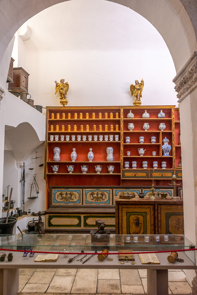 Inside the Old Pharmacy Museum - exhibits of various pharmaceutical tools, containers, grinders and similar from the times of old Ragusa are on display.