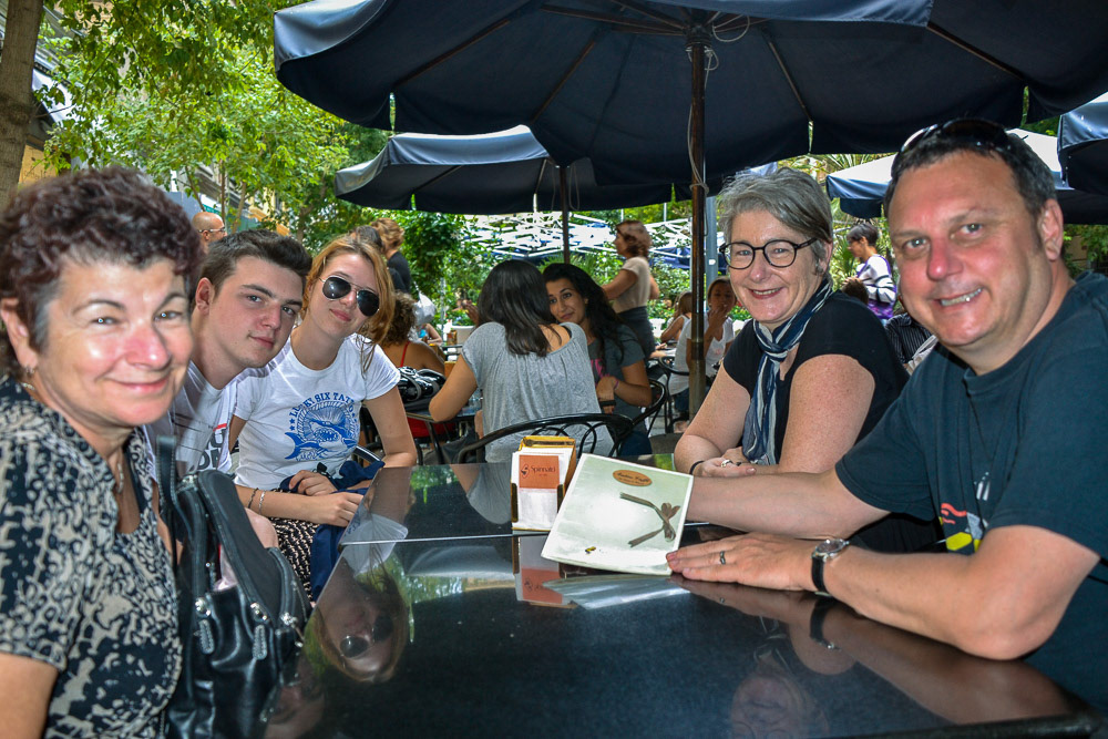 Happy hour at Spinato's , Cheryl, Finn, Evelyn, Leanne & Glenn.