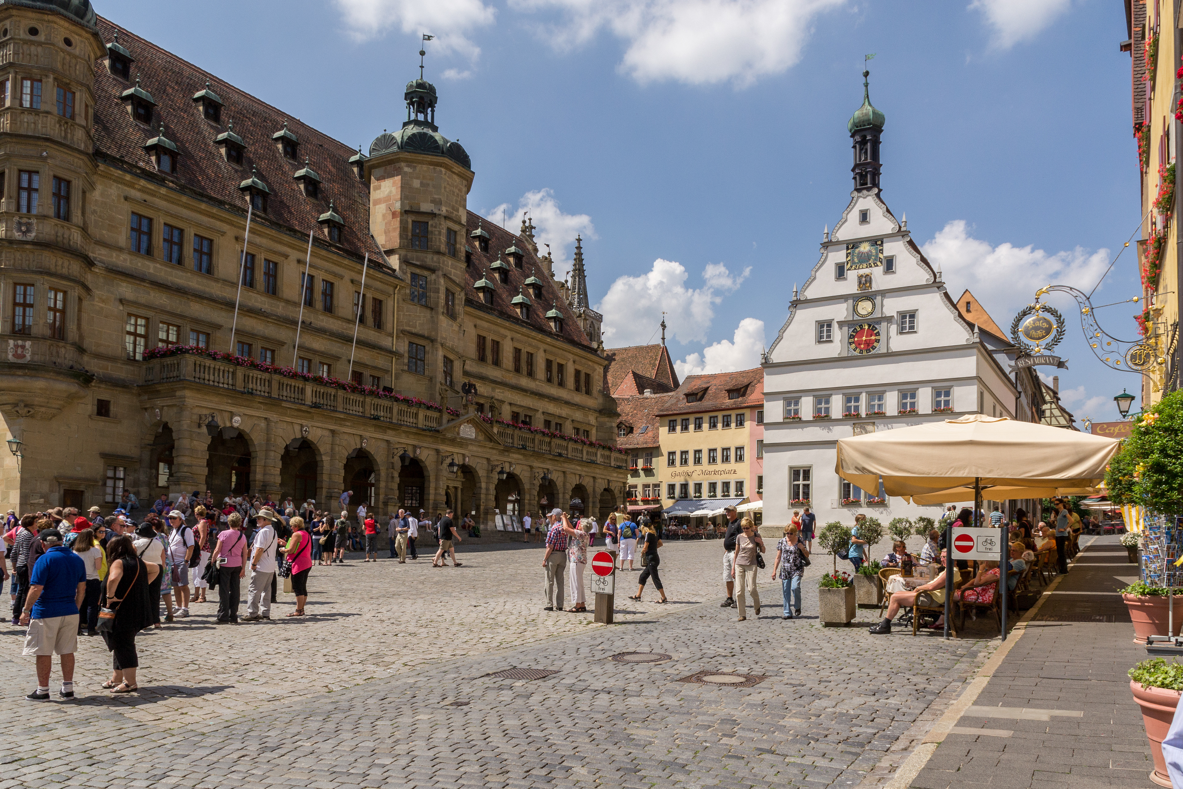The Rathaus or Town Hall (left) dominates the Markt square.