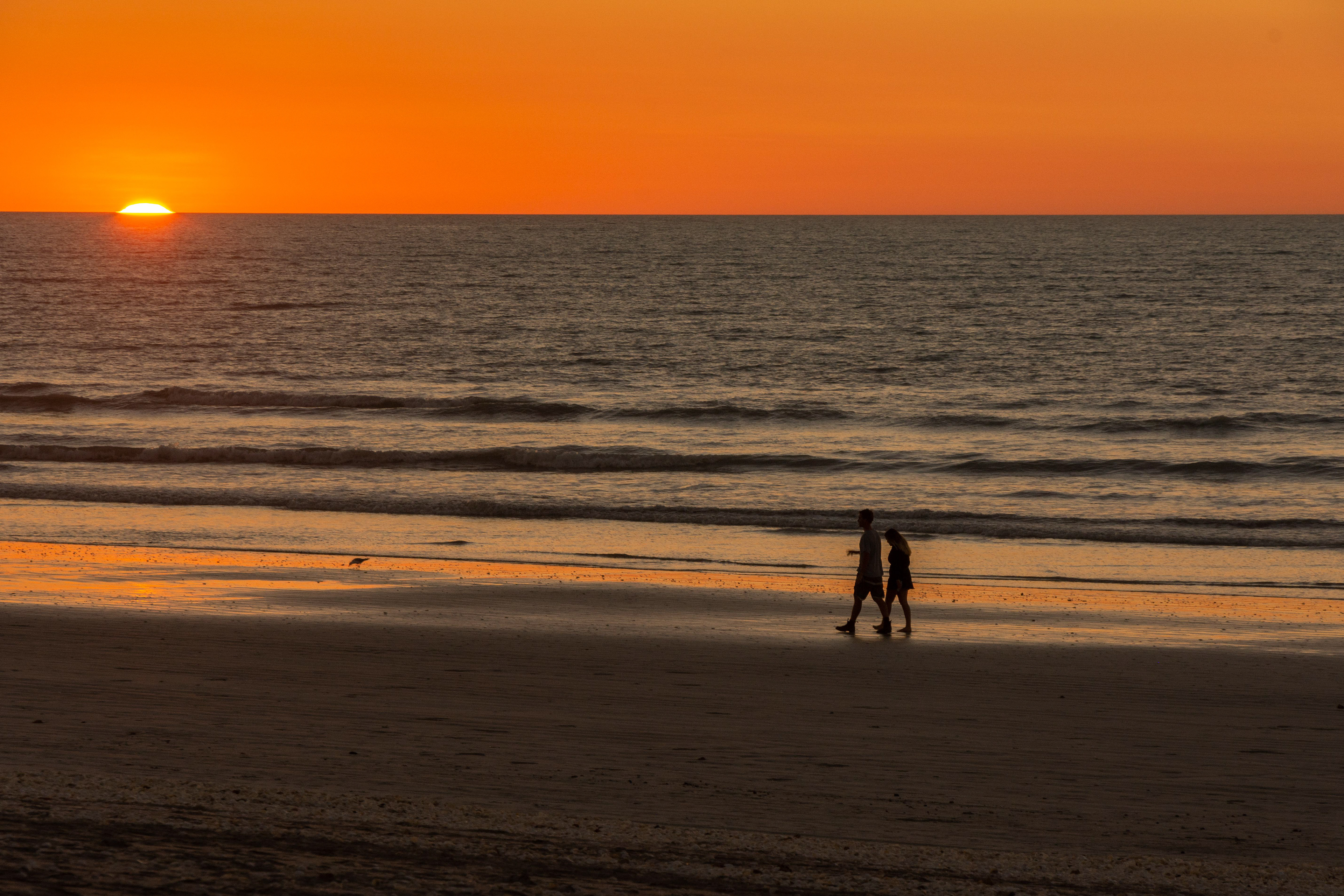 Sundown - 80 mile beach
