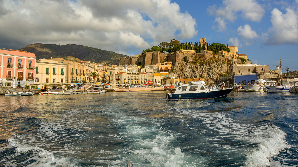 Marina Corta with the 16th Century Citadel atop the Greek Acropolis in the background.