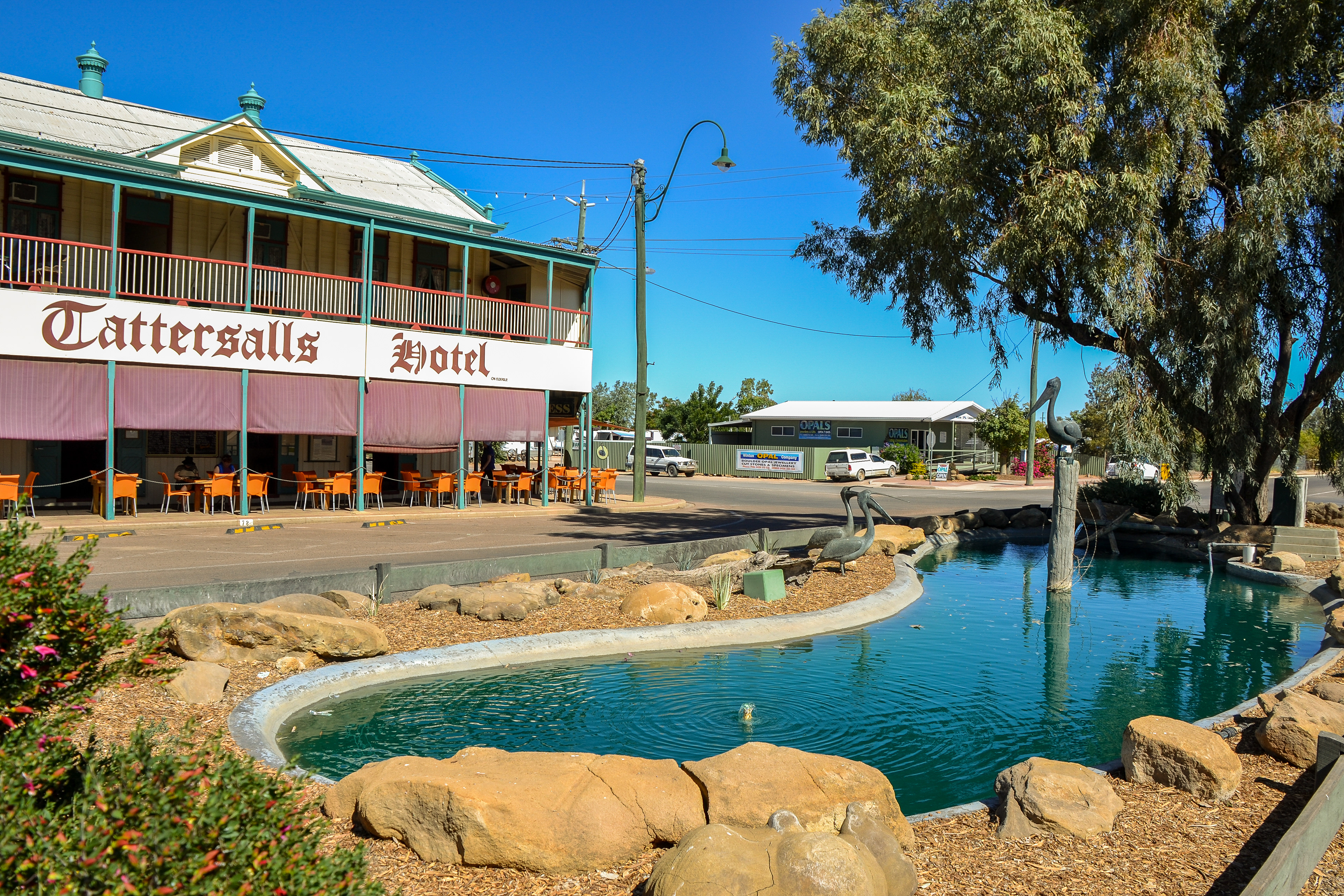A water hole in front of another watering hole, the Tattersalls Hotel. Our stopover in Winton is unscheduled as a result of a failed wheel bearing.