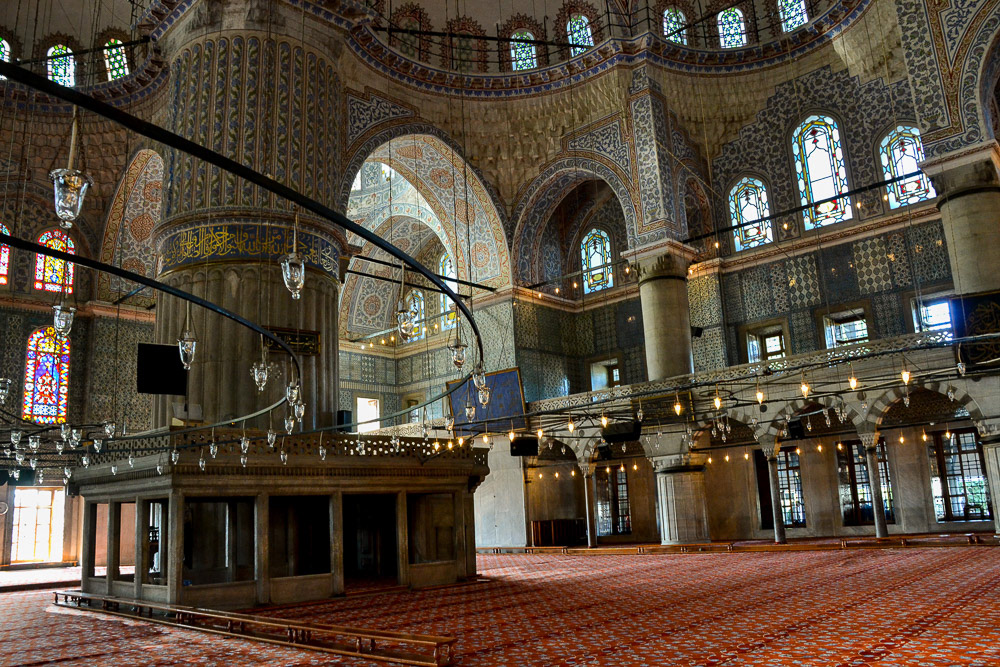 The vast interior of Sultan Ahmed Mosque is an awe inspiring sight as we tour this magnificent building.