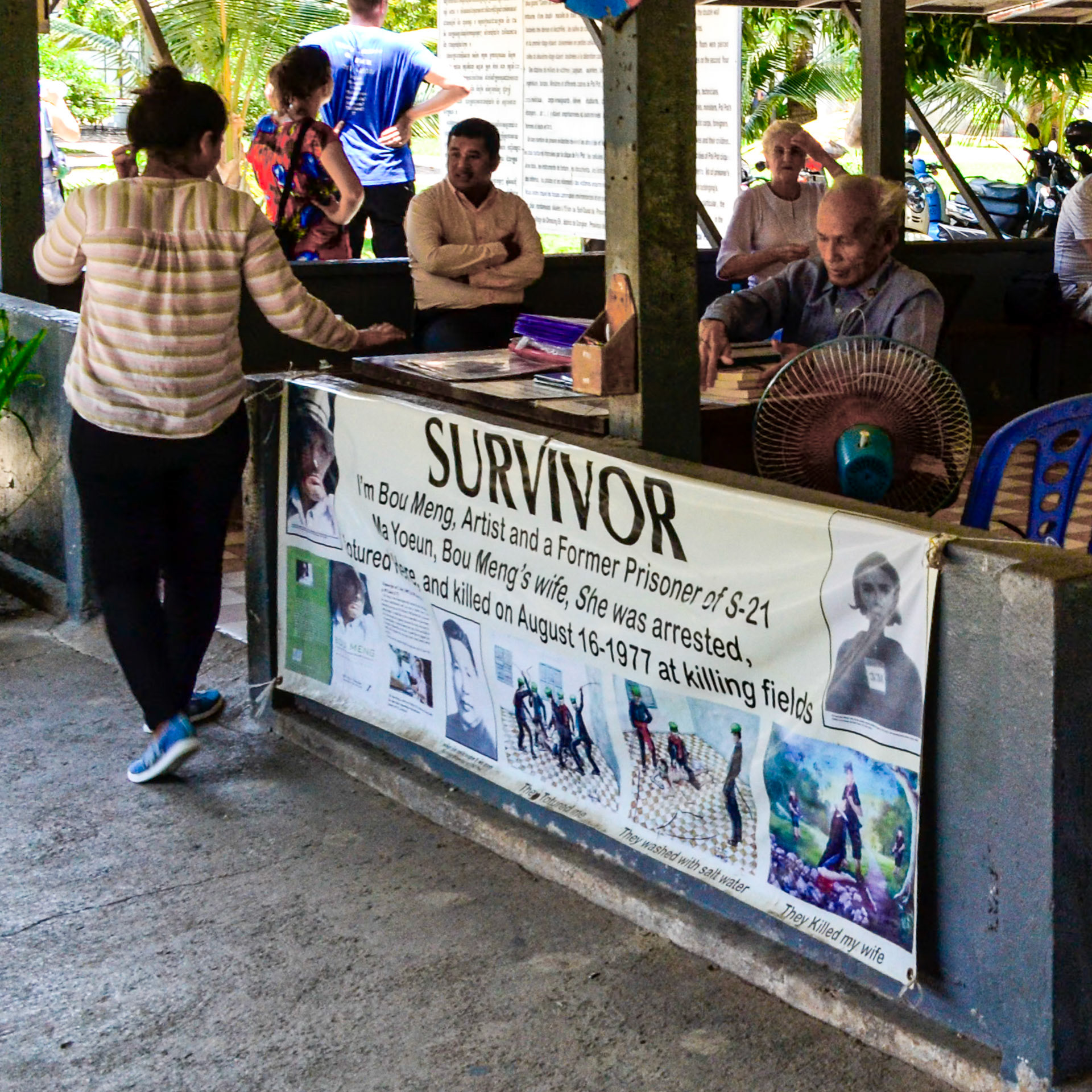 A former prisoner od S-21 tells his story.