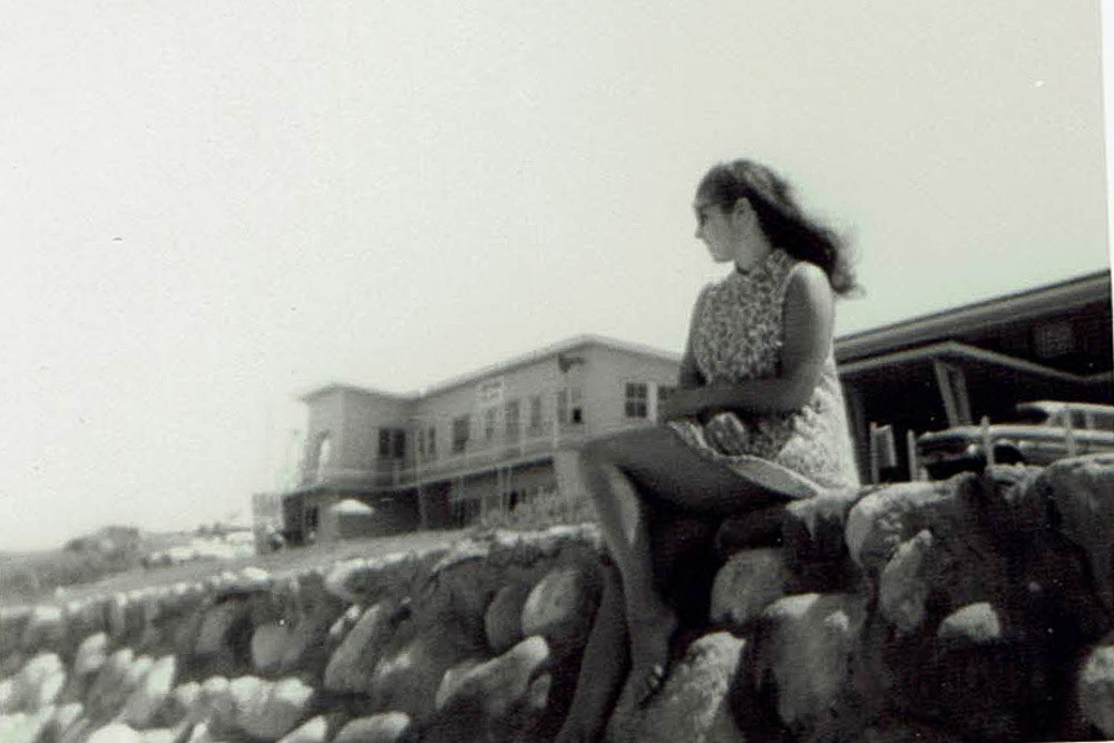 Cheryl at Emu Park Beach 30-10-70
