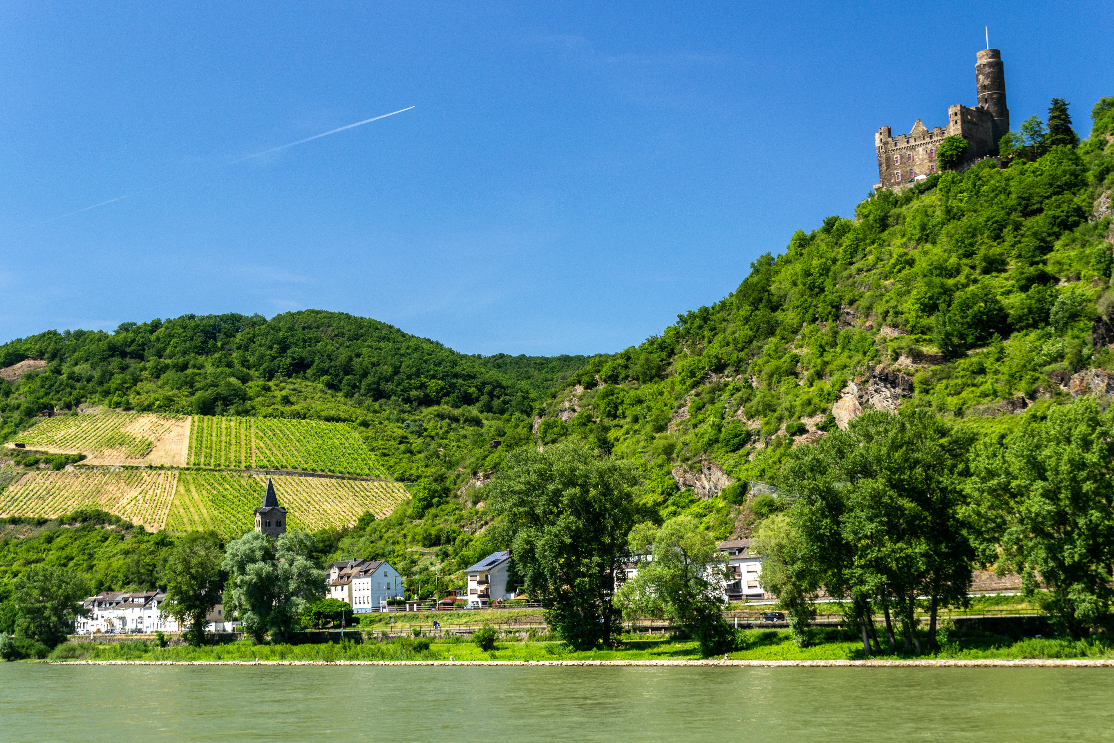 Maus Castle above the village of Wellmich in Rhineland-Palatinate.
