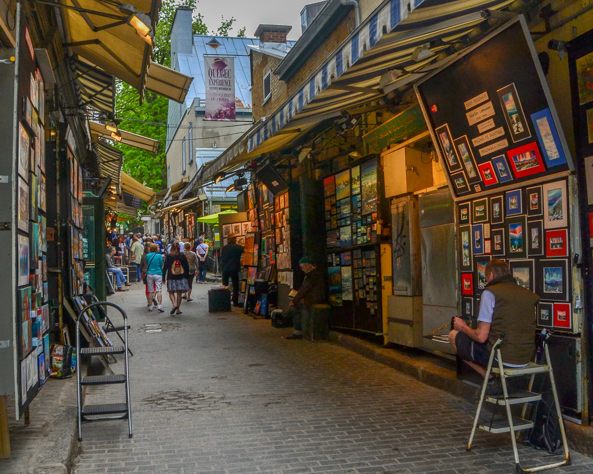 An alley of art and souvenirs.