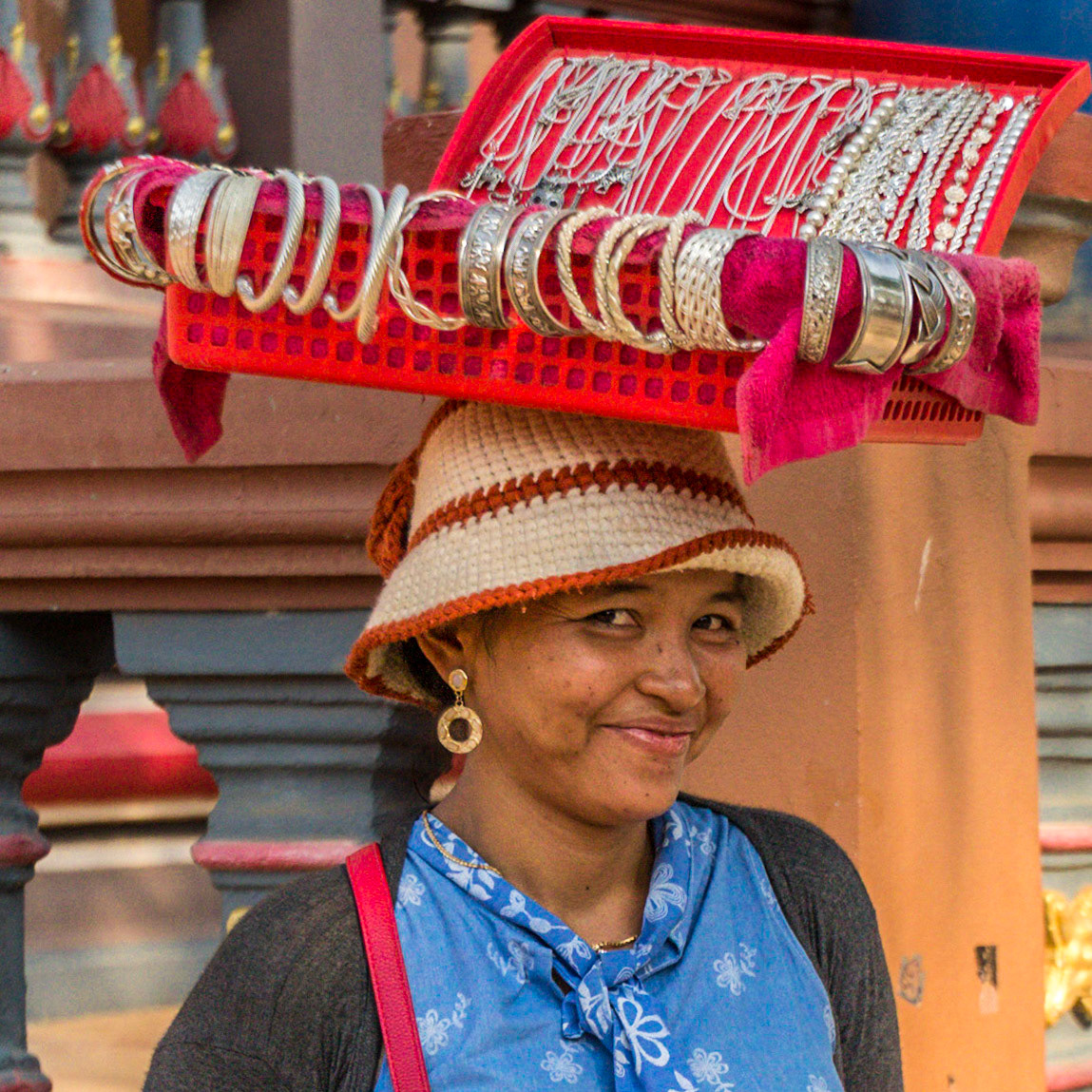 We're greeted with a friendly smile and good balance.